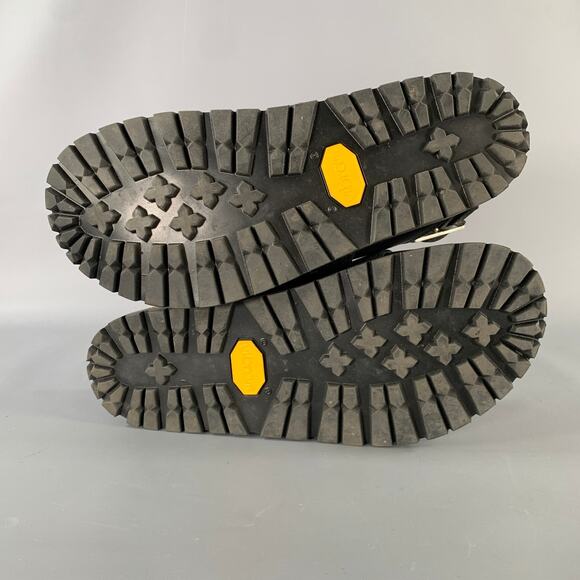 A.P.C. Size 8 Black Silver Gladiator Sandals main image 4
